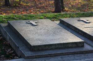 Mormintele principilor Mihai şi George Basarab Brancoveanu